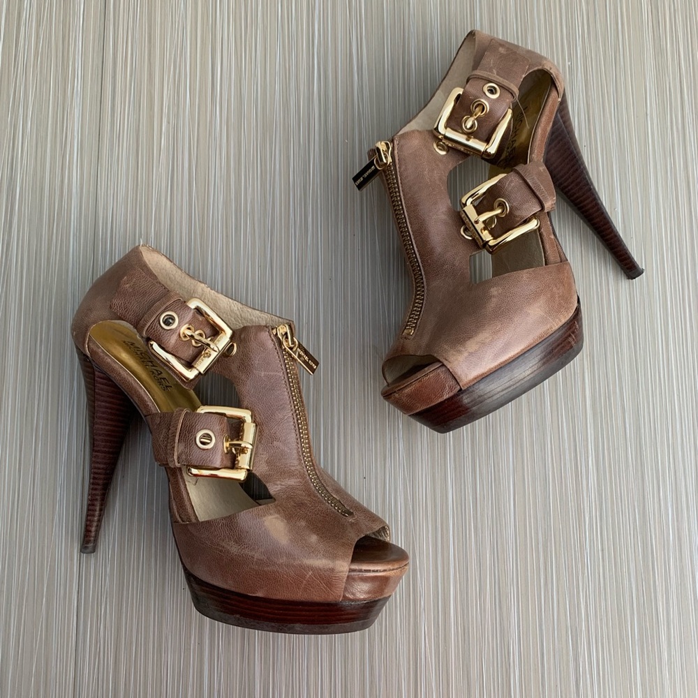 Michael Kors Brown Buckle Zipper Platform Sandals
